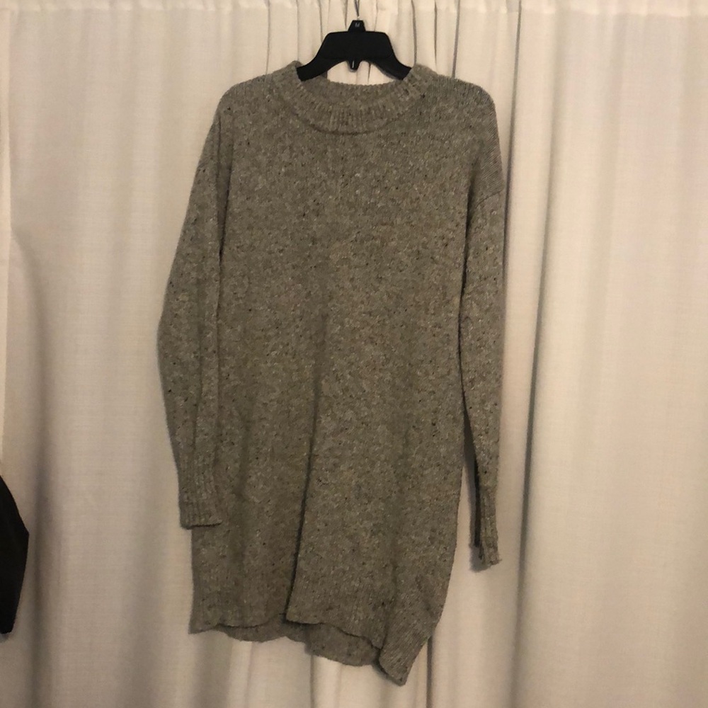 2/$10 ✨ Zara Italian Yarn Grey Long Sweater